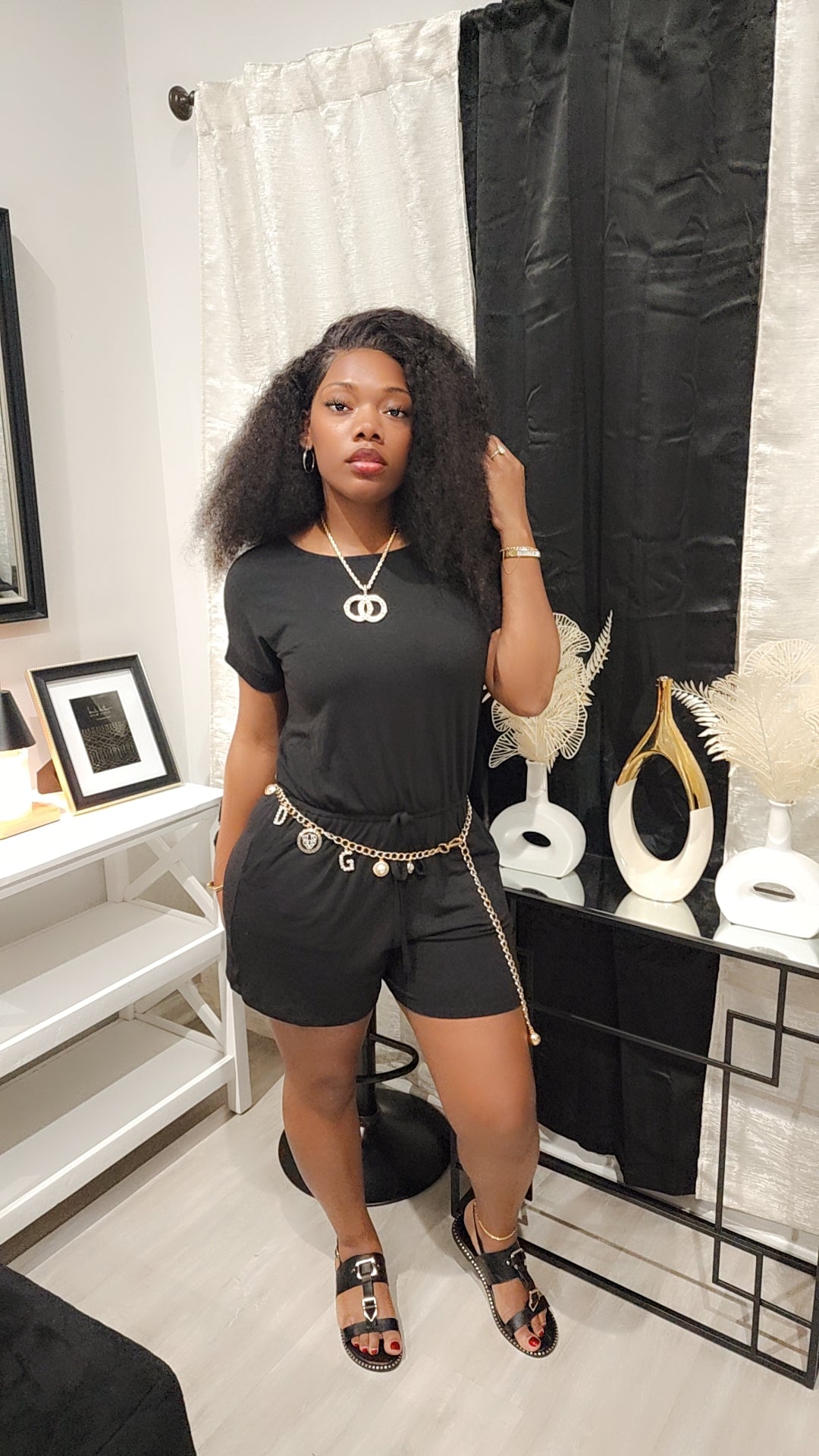 BLACK BEAUTY RHOMPER